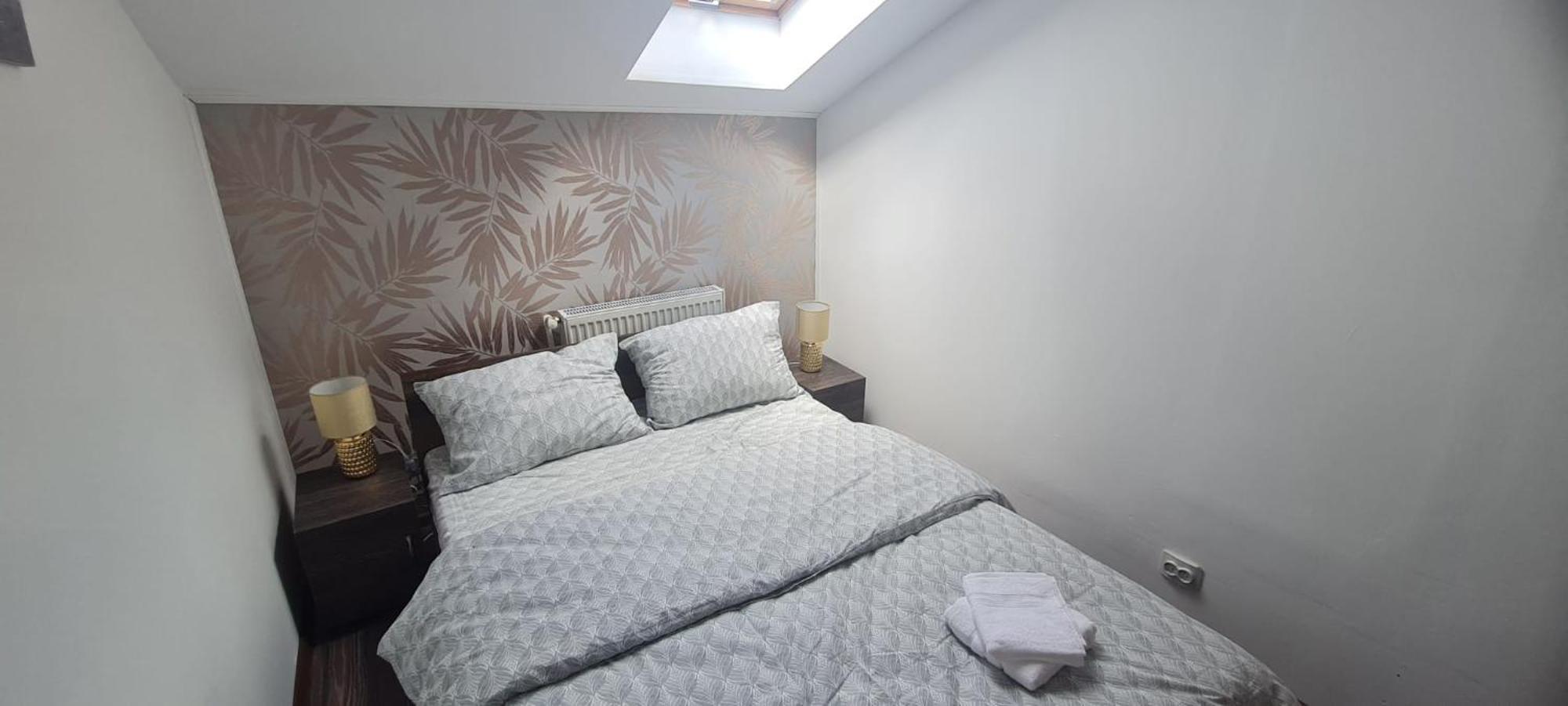 Cosy 2 Bedroom Apartment In New Town Braşov Exteriör bild