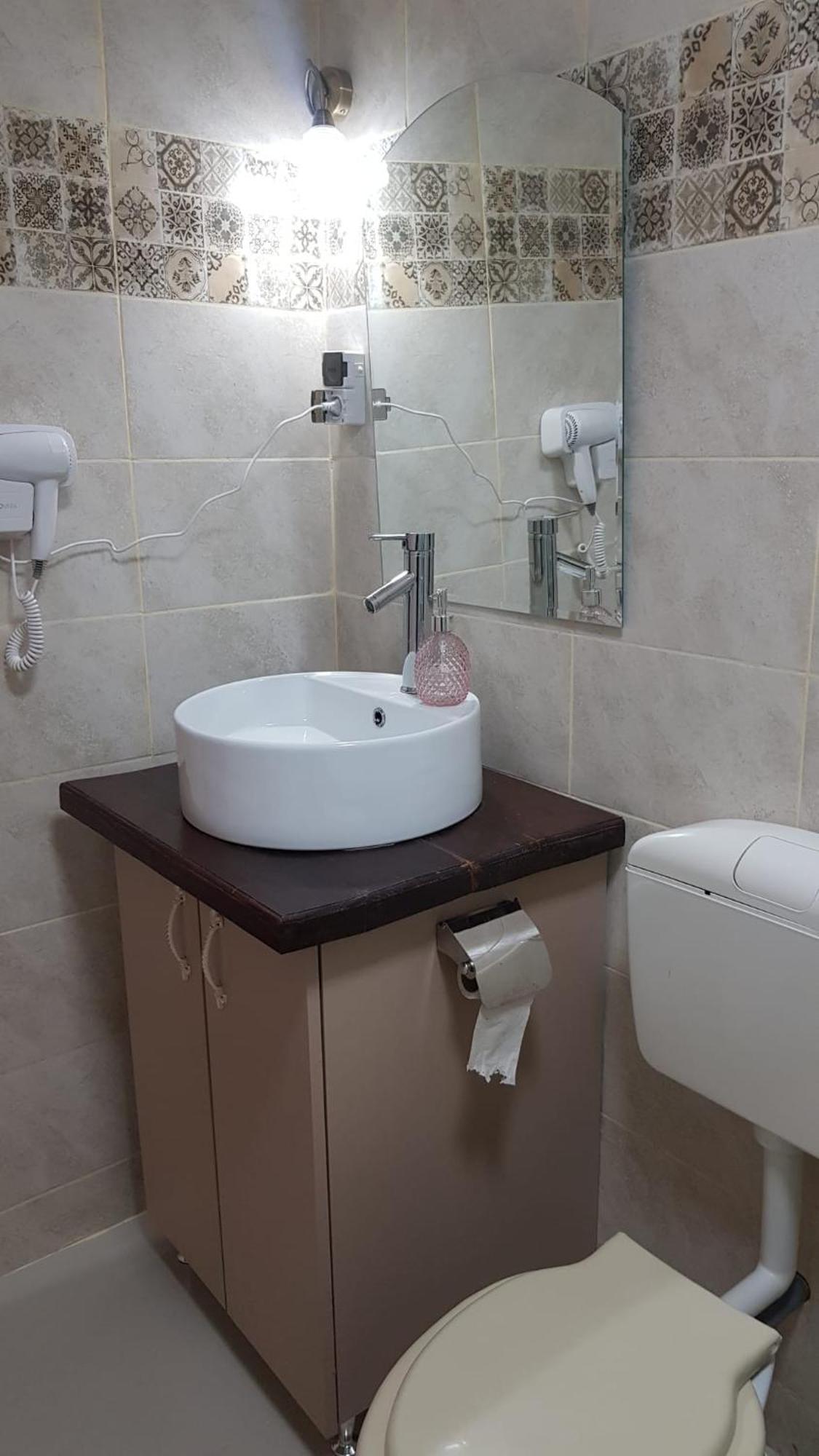 Cosy 2 Bedroom Apartment In New Town Braşov Exteriör bild